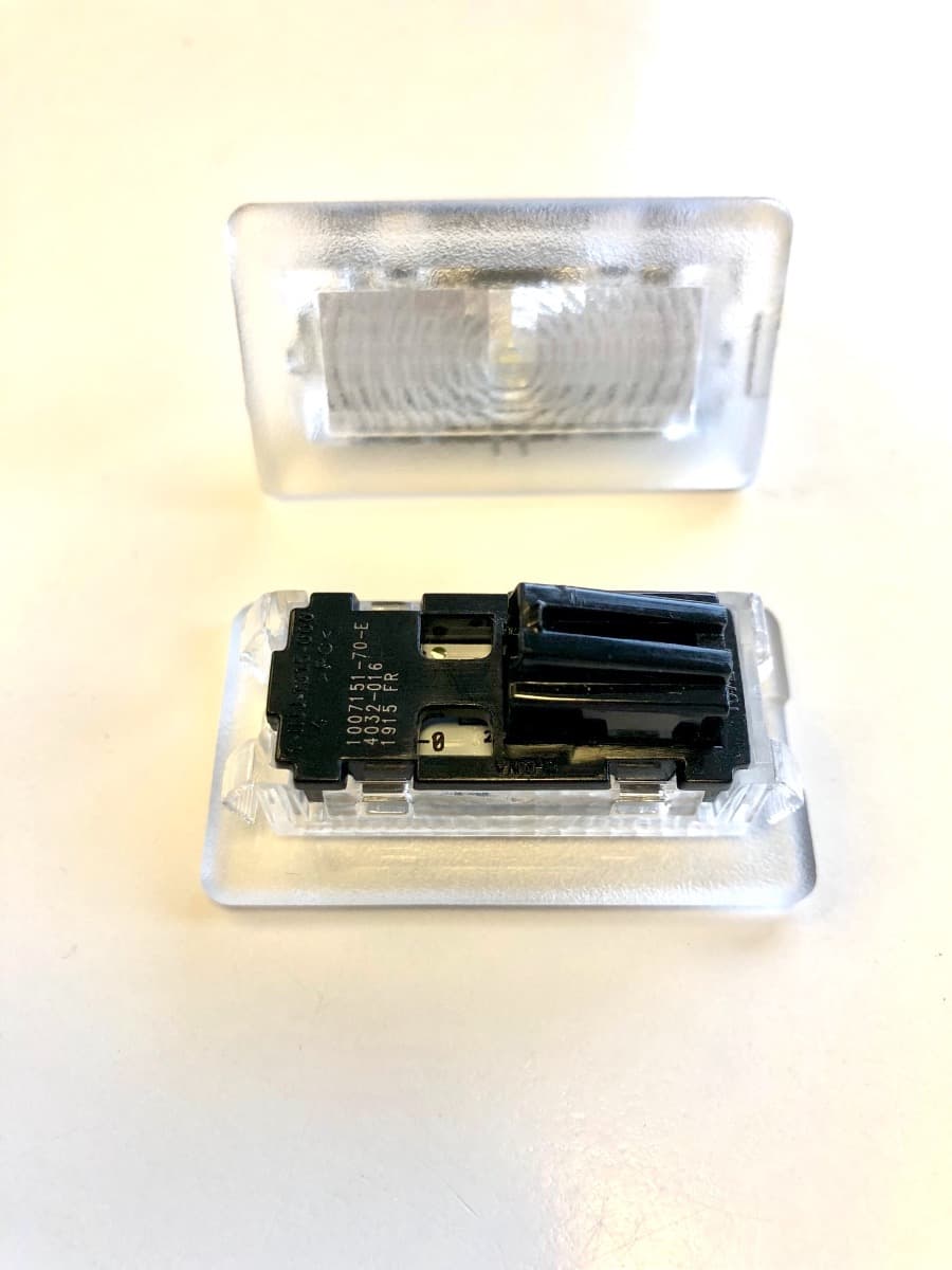 Tesla - Originele binnenverlichting unit - dof glas