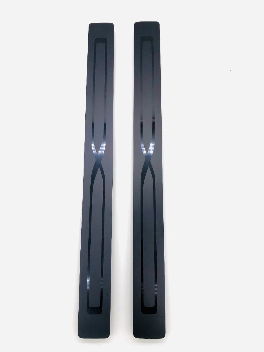 Model X - Originele instaplijst set - voorzijde