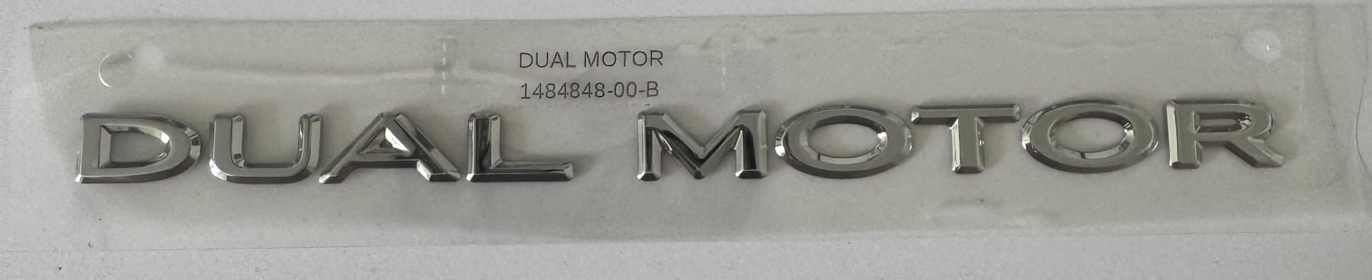 Dual Motor Logo Model S-E-X-Y