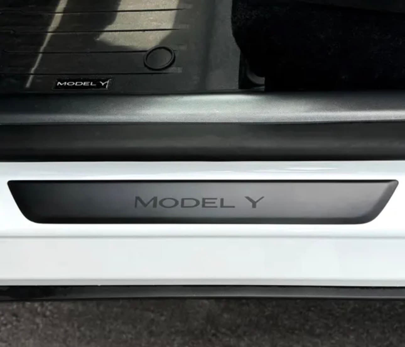 Model Y - INSTAPLIJST VOOR DEUREN (OEM)