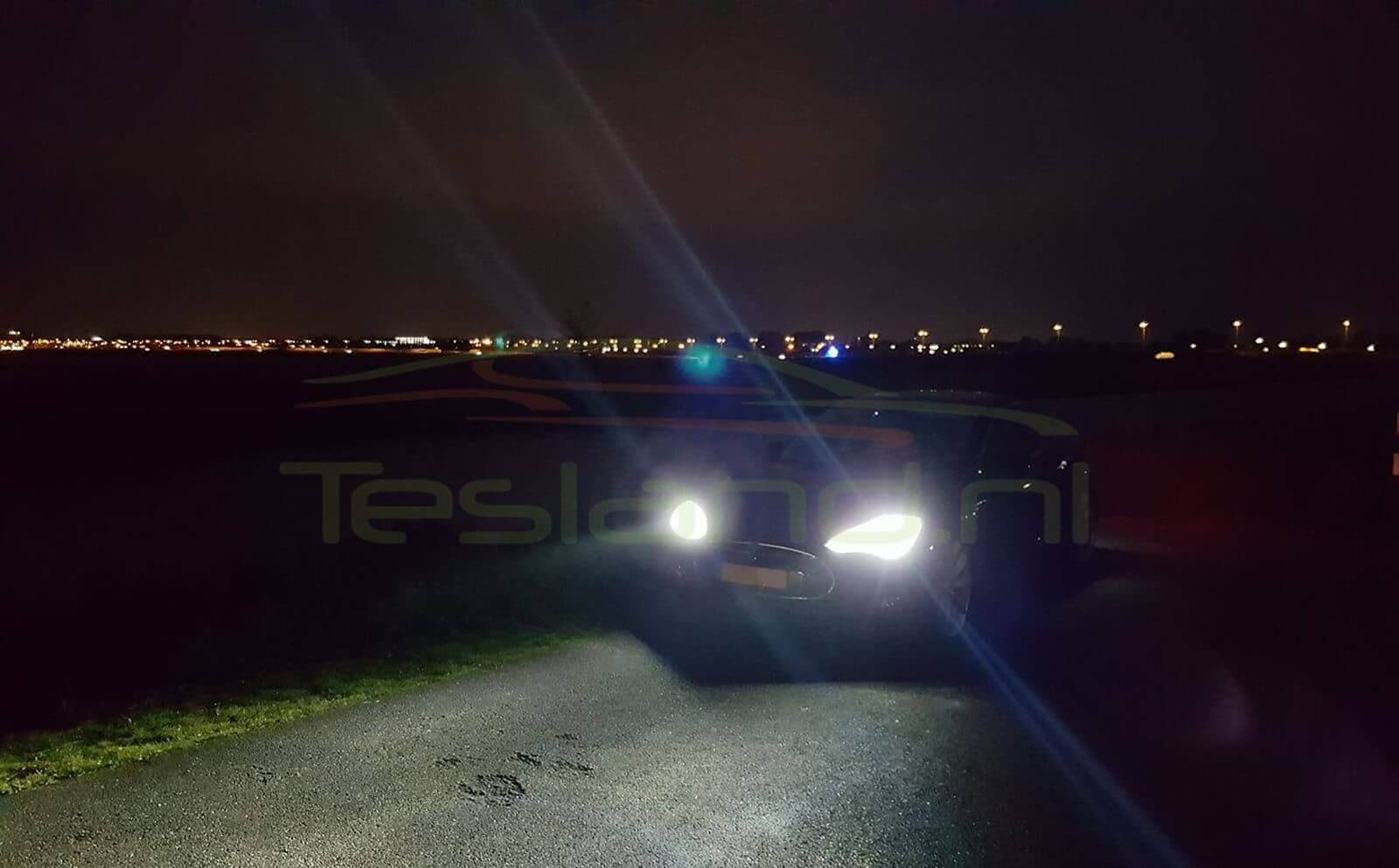 Model S - HID koplamp upgrade 35 Watt