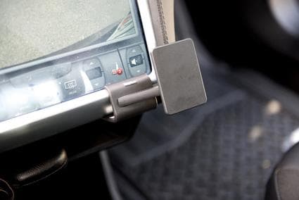 Model S/X - Montagesteun