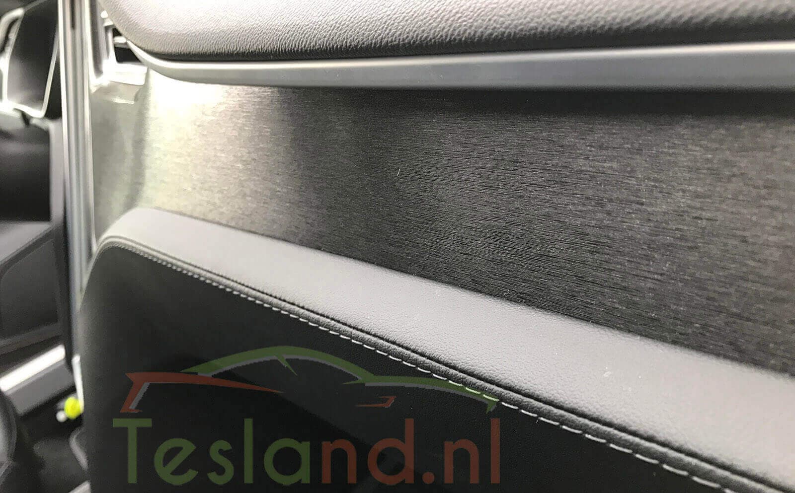 Model S - Dashboard wrap